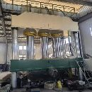[]有用的上这台设备的吗？抓紧了。九成新1500吨四柱液压.